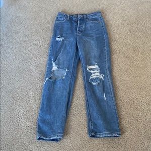 straight leg jeans w rips